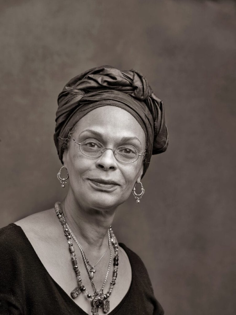 Tina Williams Brewer: Stories of Grace Opens at Columbia Museum of Art